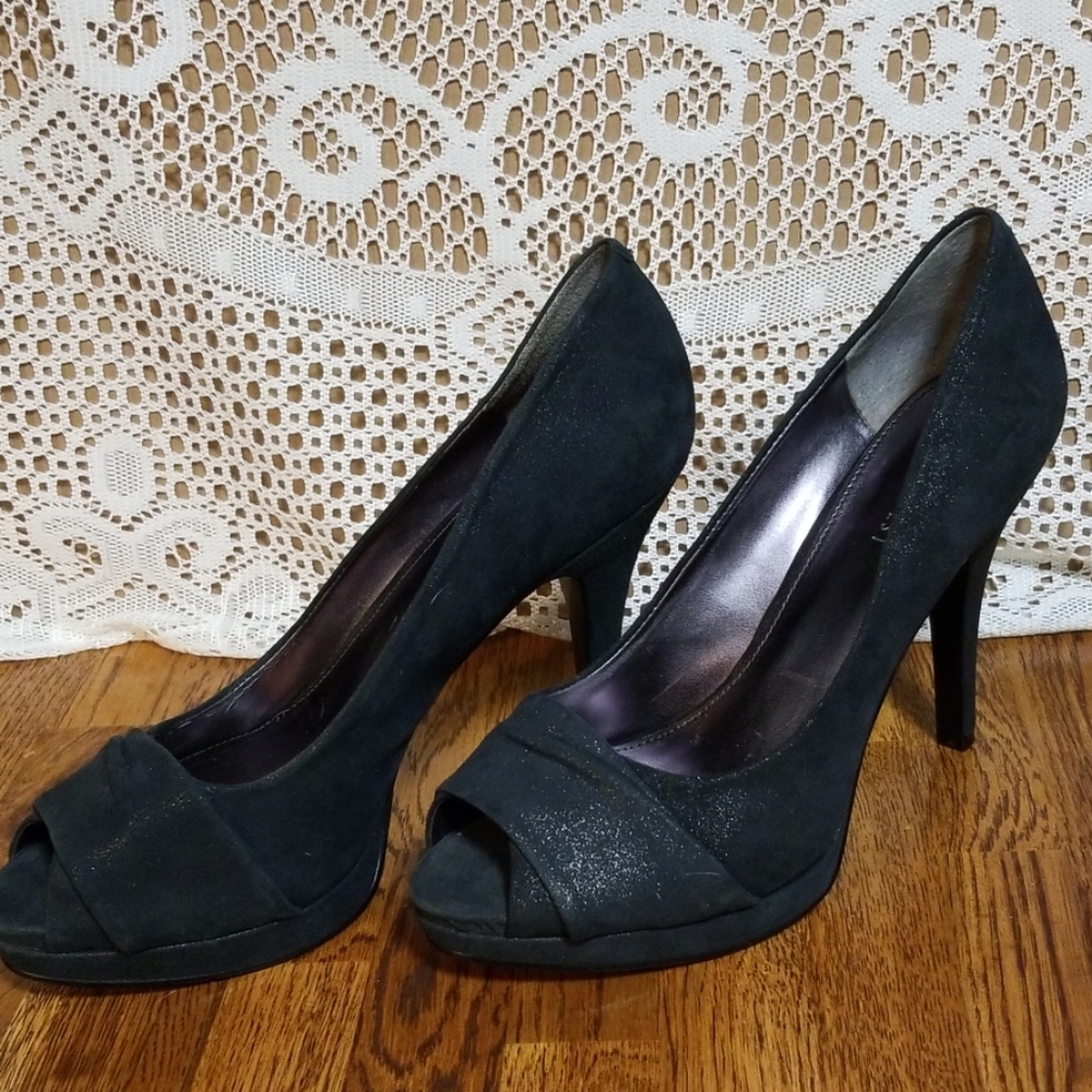 Nine West Glittered Suede Peep Toe Pumps